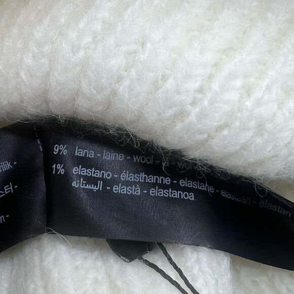 Zara Oyster White Knit Hat - Picture 3 of 5